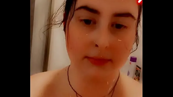 Nuovi filmati Just a little shower fun clip